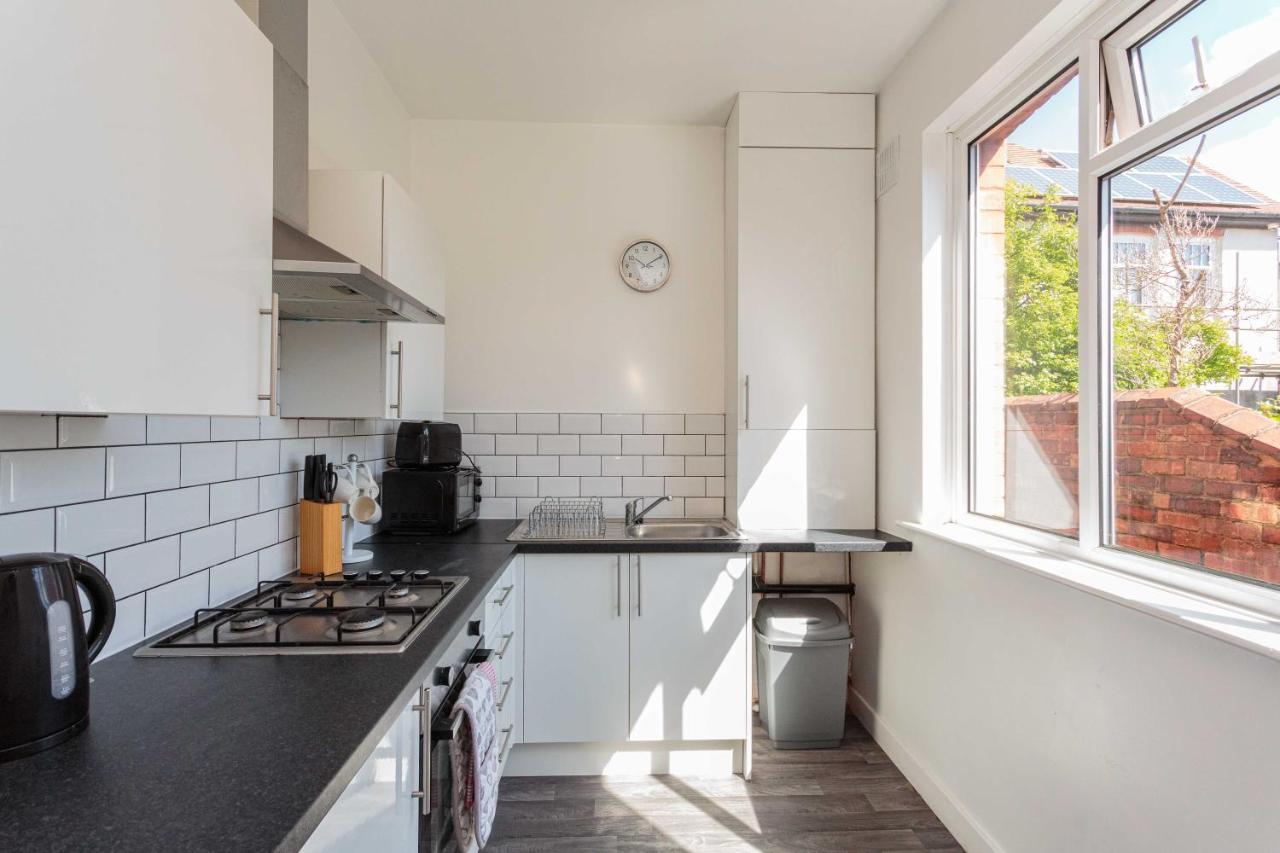 Cherry Property - Mulberry Suite Blackpool Ngoại thất bức ảnh
